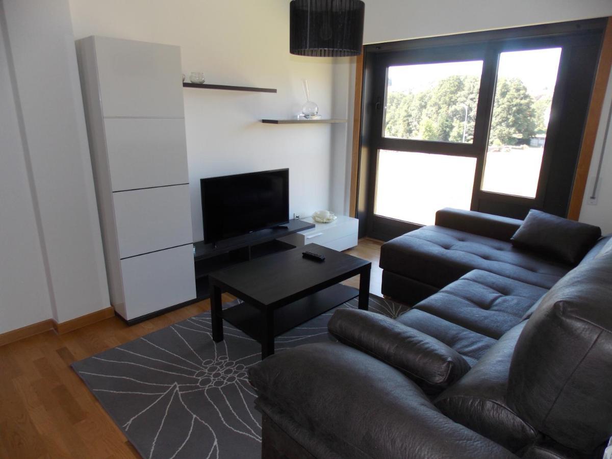 Piso Rosalia De Castro Apartment Allariz Luaran gambar