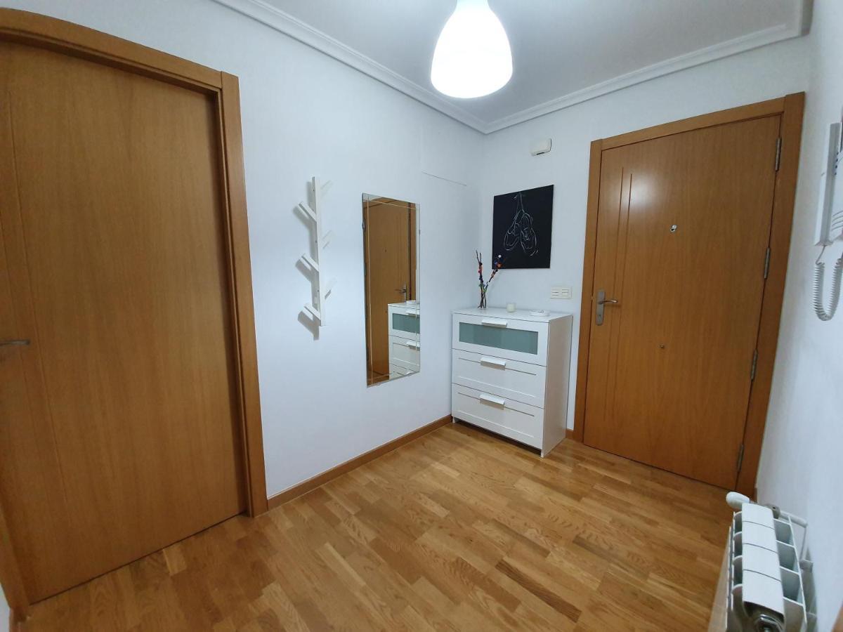 Piso Rosalia De Castro Apartment Allariz Luaran gambar