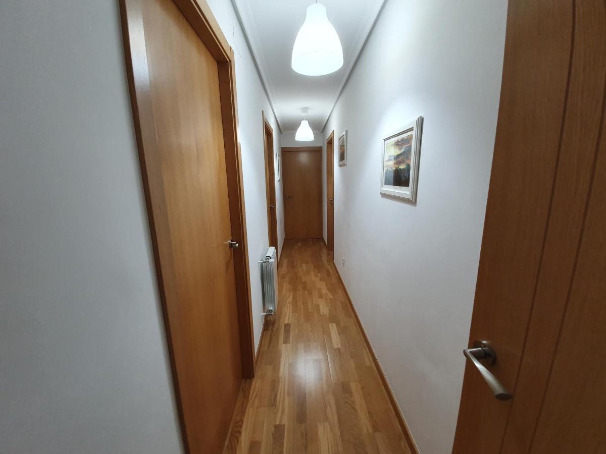 Piso Rosalia De Castro Apartment Allariz Luaran gambar